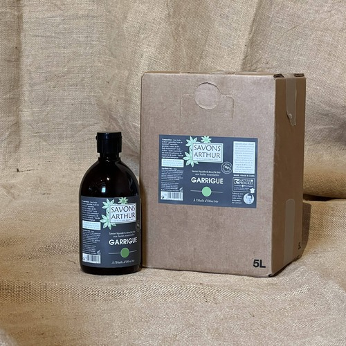 Savon liquide et douche à froid. Tous types de peaux et délicates.