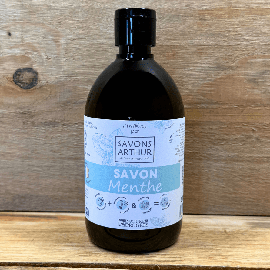 Savon liquide saponifié à froid. Pour toutes les peaux. D'origine 100 naturelle