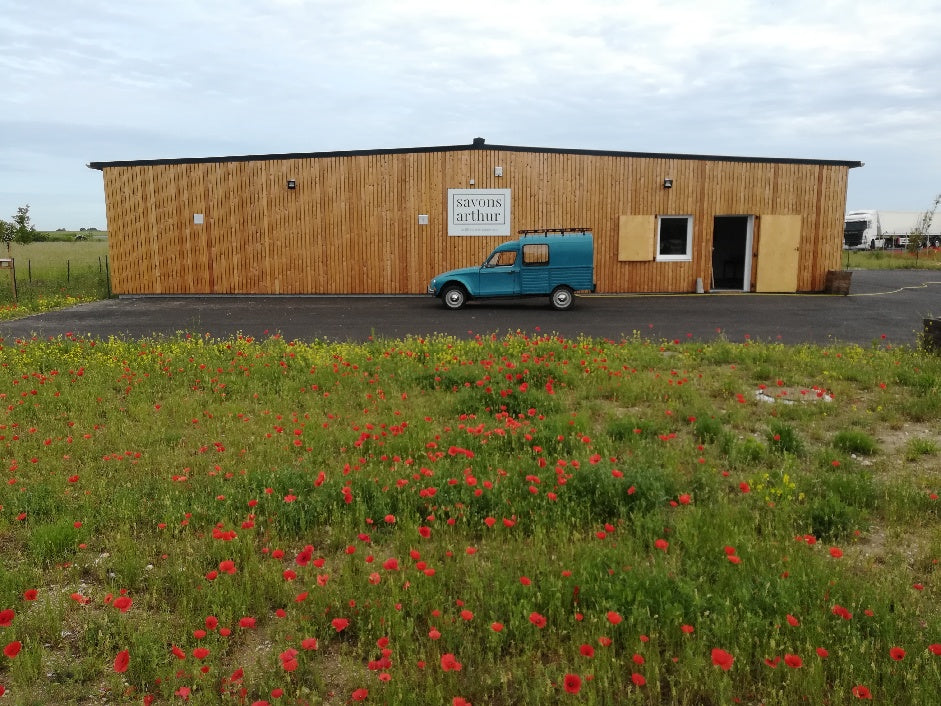 Au cœur d’une savonnerie artisanale éco-conçue