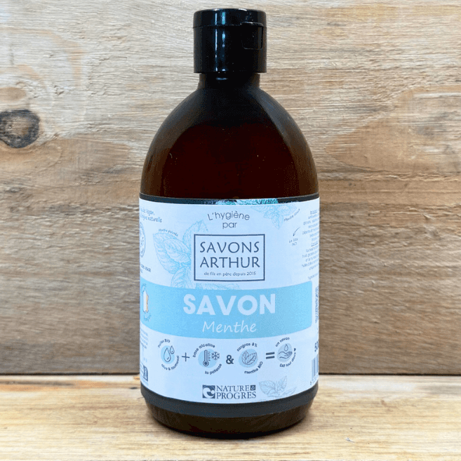 Savon liquide saponifié à froid. Pour toutes les peaux. D'origine 100 naturelle