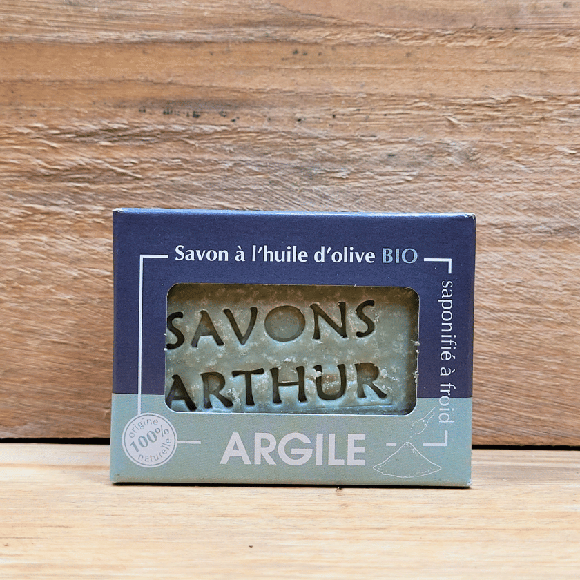 Savon et shampoing solide à froid à l'argile verte. Peaux mixtes et grasses.